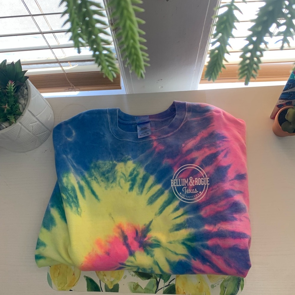 Bellum & Rogue tye dye sweater